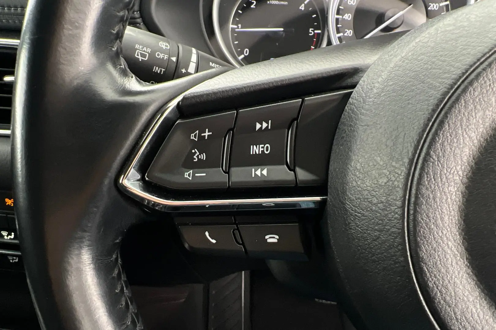 2019 Mazda CX-8 Gallery Image 16