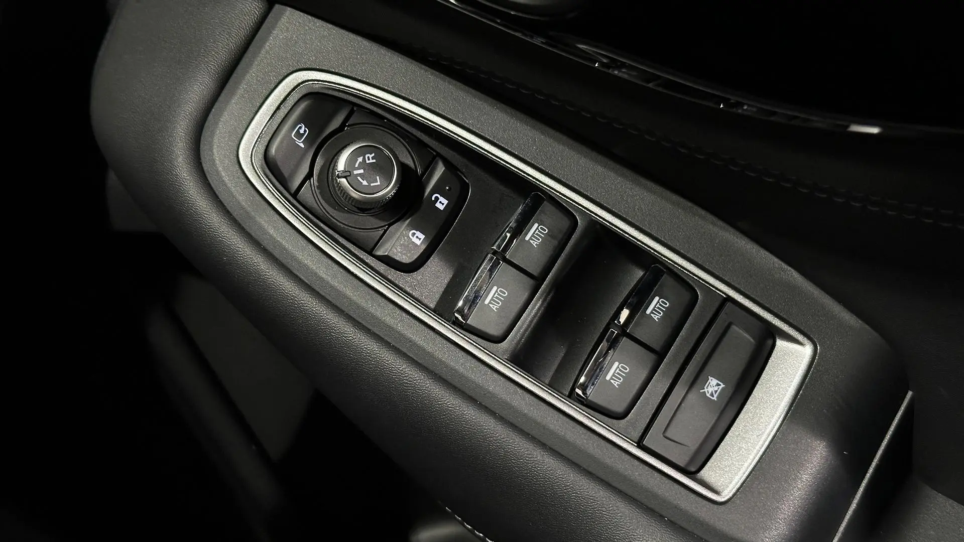 2023 Subaru Outback Gallery Image 21