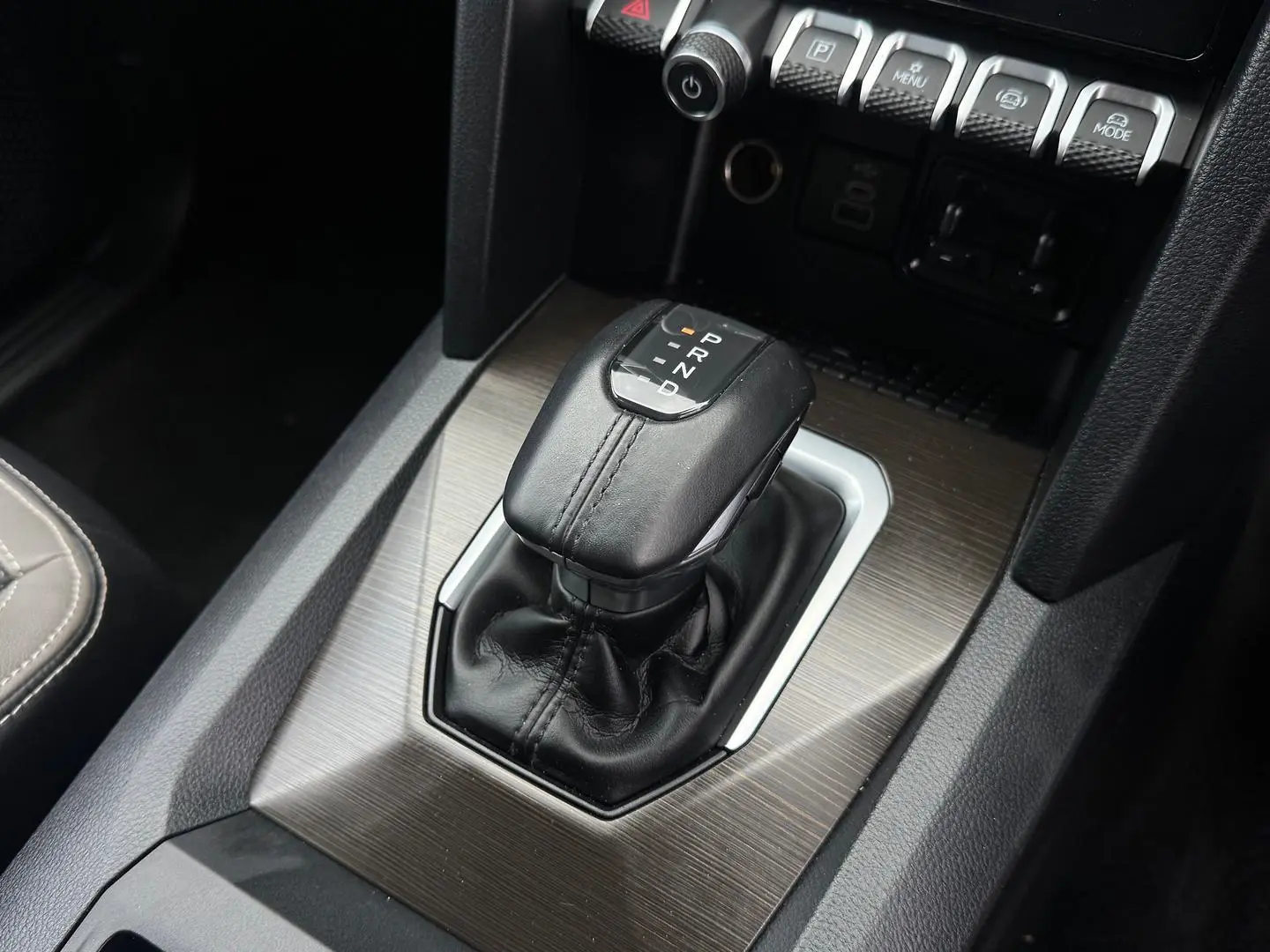 2024 Volkswagen Amarok Gallery Image 15