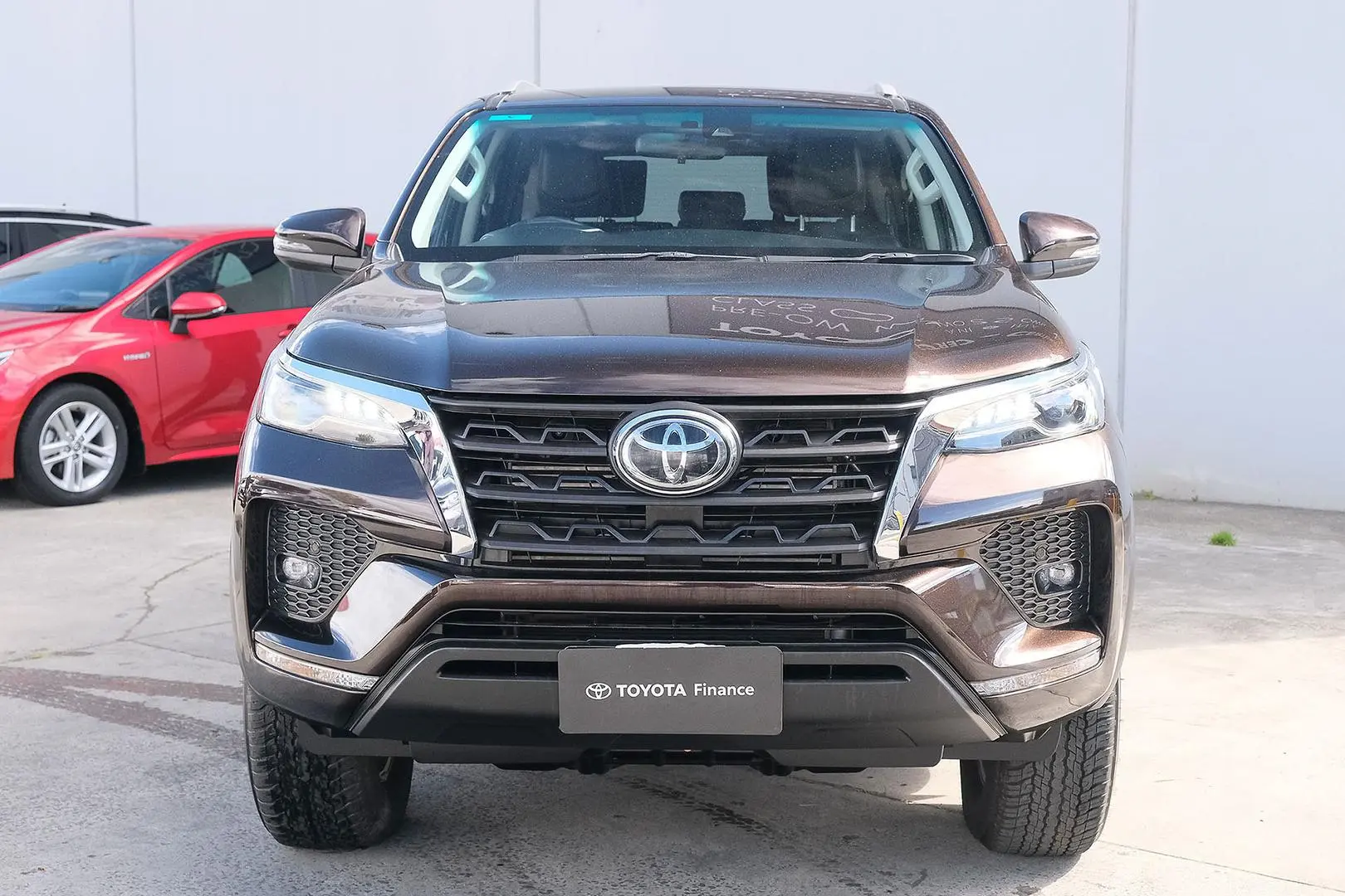 2024 Toyota Fortuner Gallery Image 3