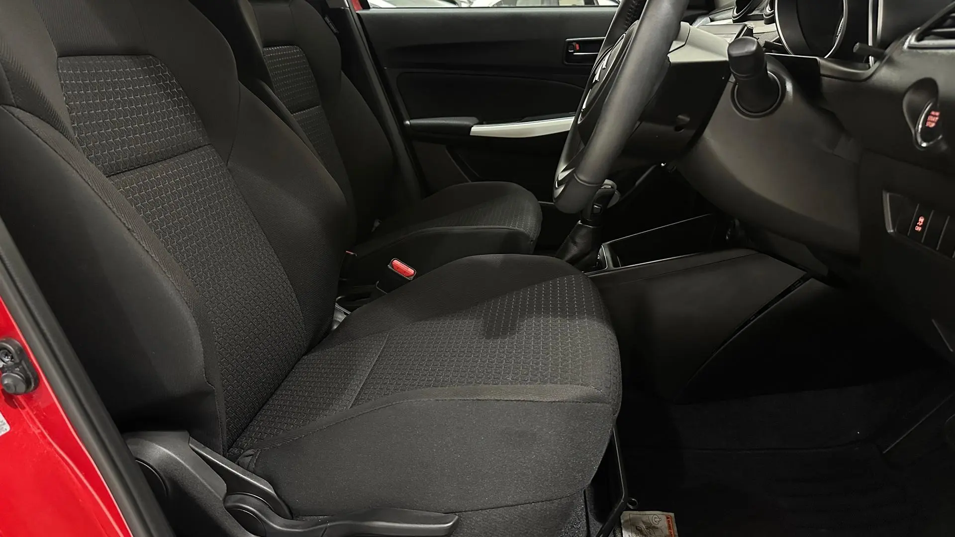 2022 Suzuki Swift Gallery Image 12