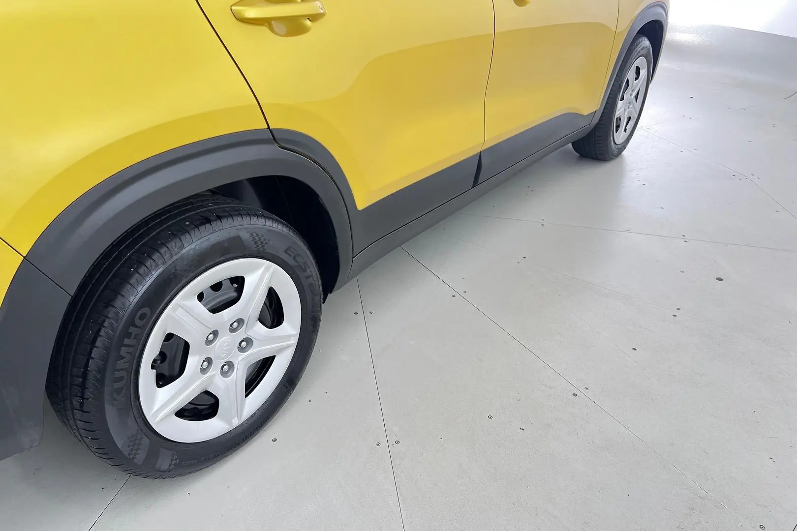 2021 Kia Seltos Gallery Image 5