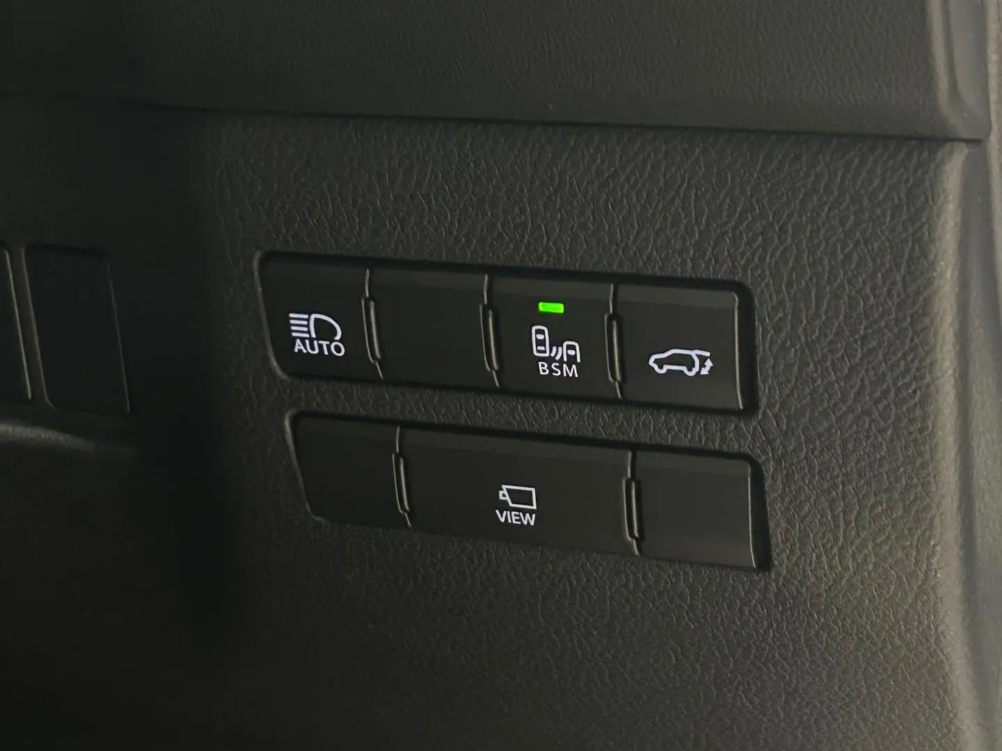 2021 Lexus NX Gallery Image 27