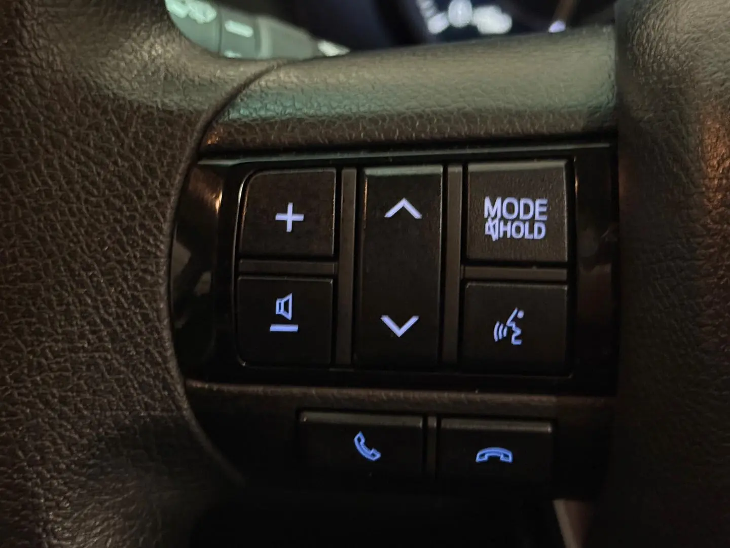 2021 Toyota Fortuner Gallery Image 24