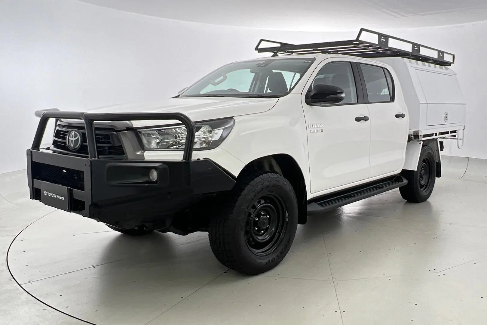 2020 Toyota Hilux Gallery Image 7