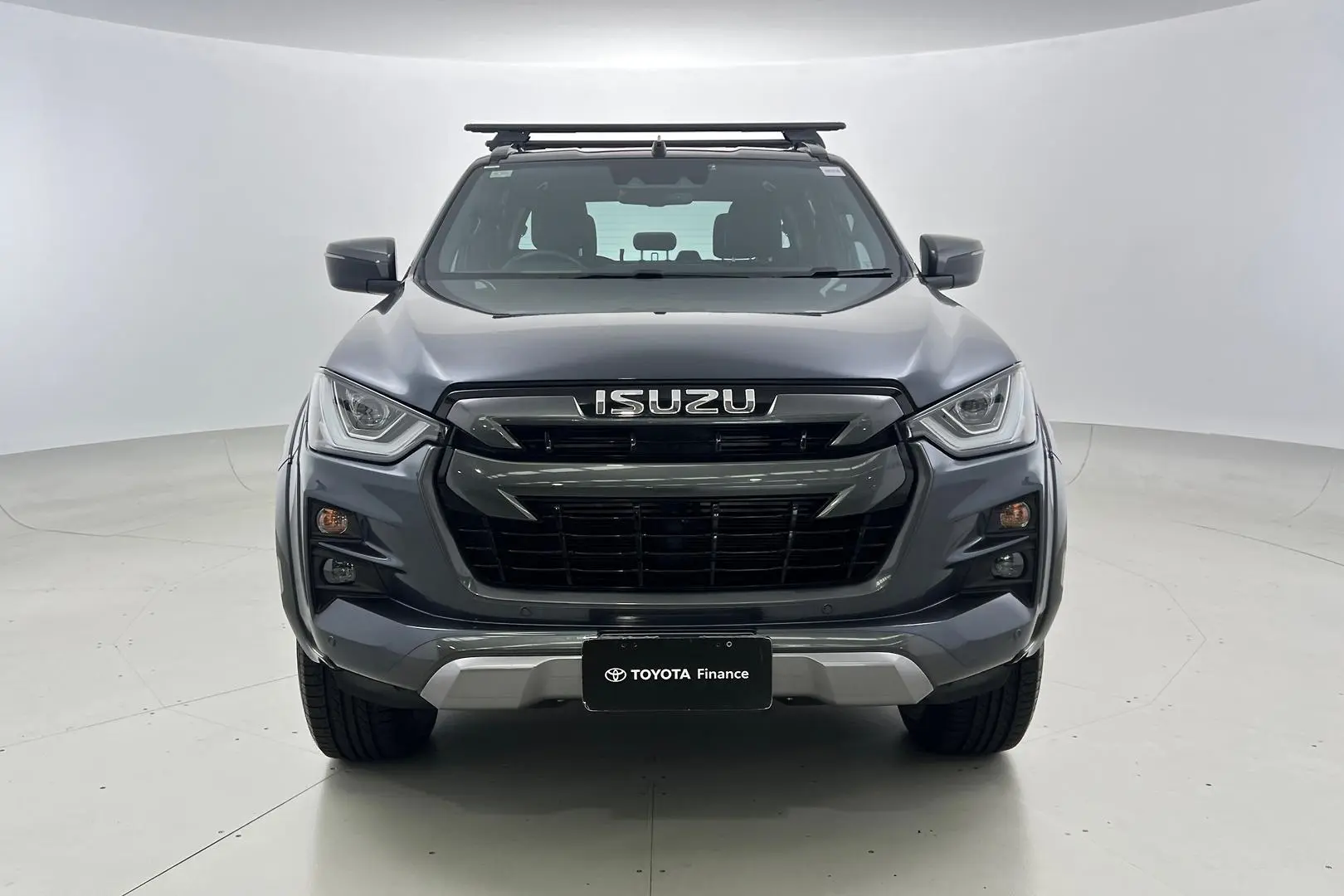 2022 Isuzu D-MAX Gallery Image 6