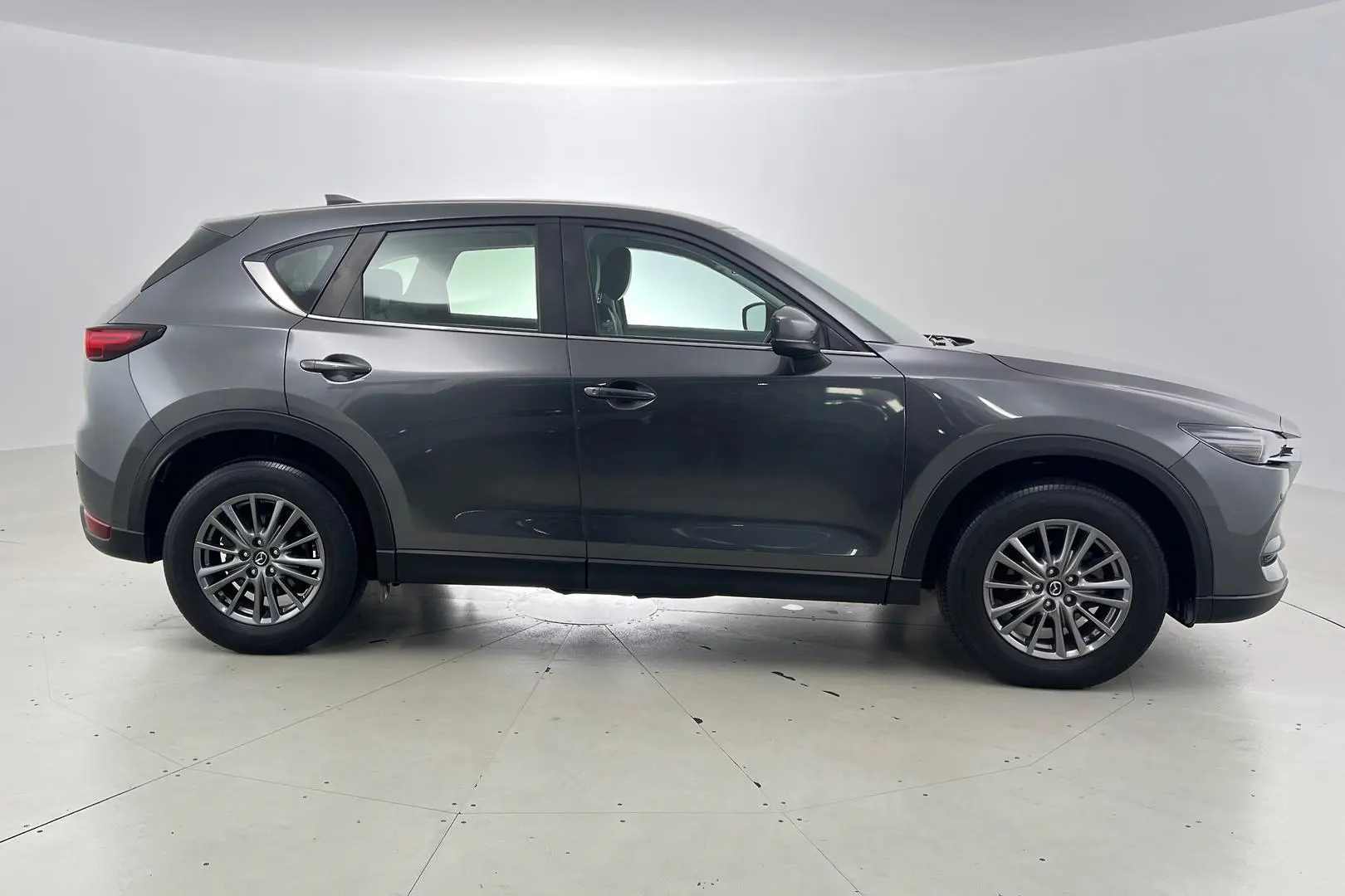 2017 Mazda CX-5 Gallery Image 5