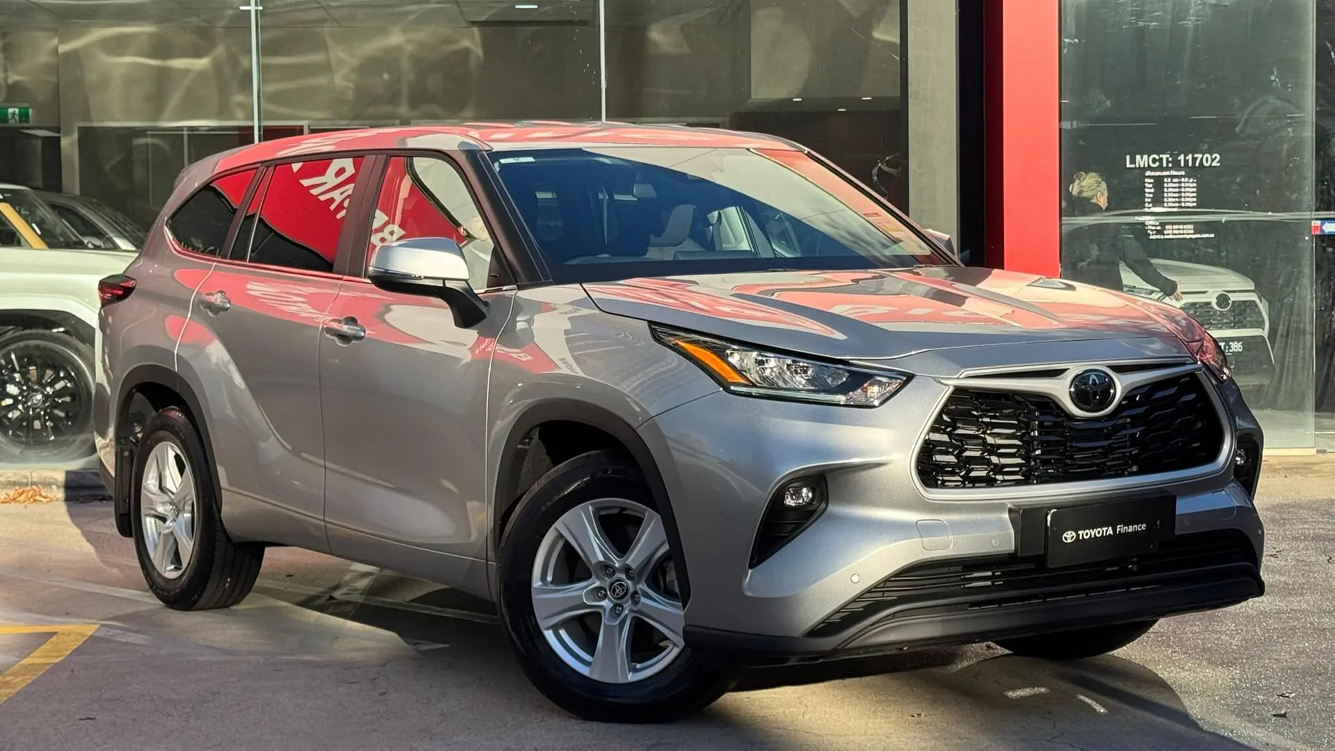 2024 Toyota Kluger Gallery Image 1