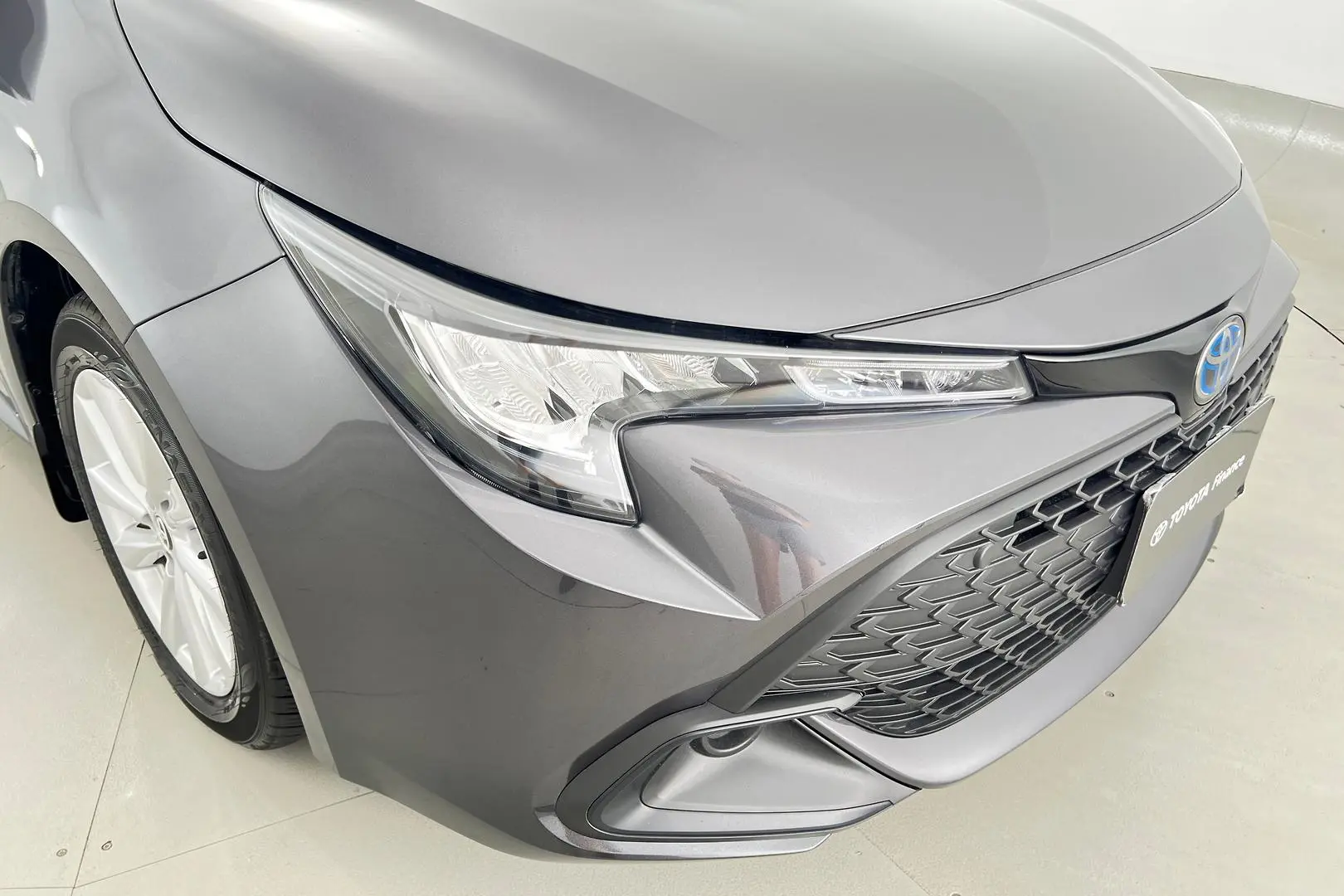 2023 Toyota Corolla Gallery Image 2