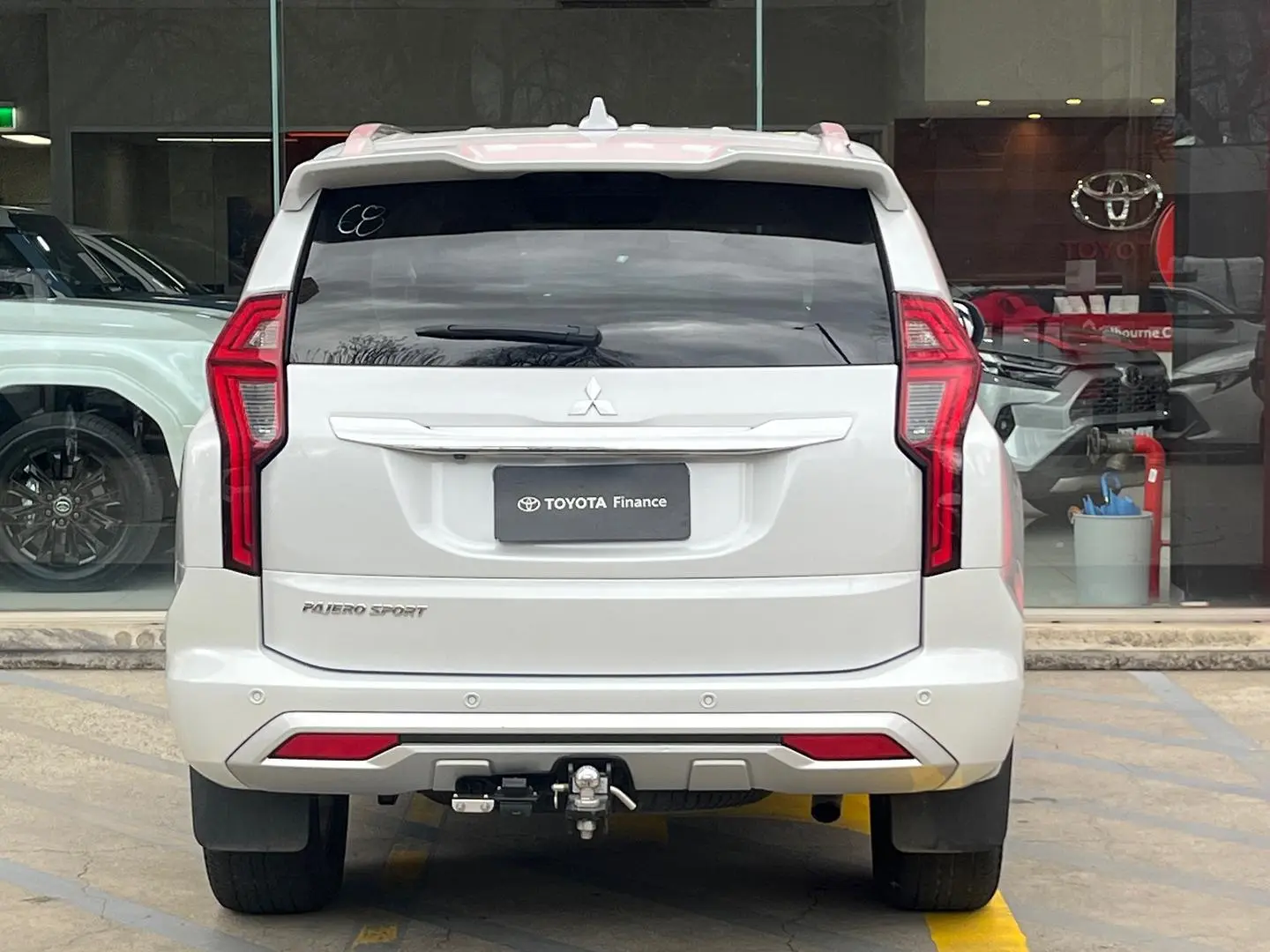 2023 Mitsubishi Pajero Sport Gallery Image 7