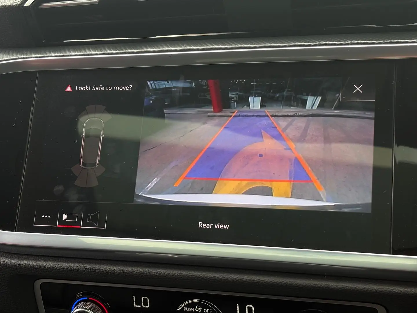 2020 Audi Q3 Gallery Image 15