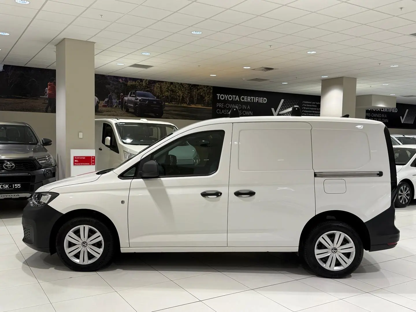 2021 Volkswagen Caddy Gallery Image 6