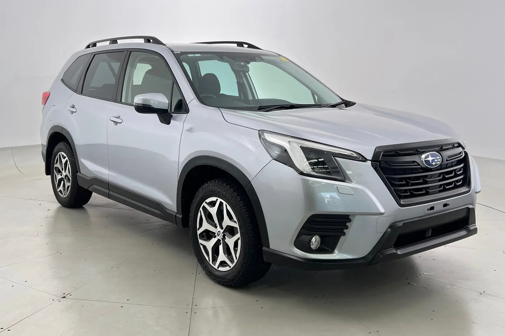 2023 Subaru Forester Gallery Image 1