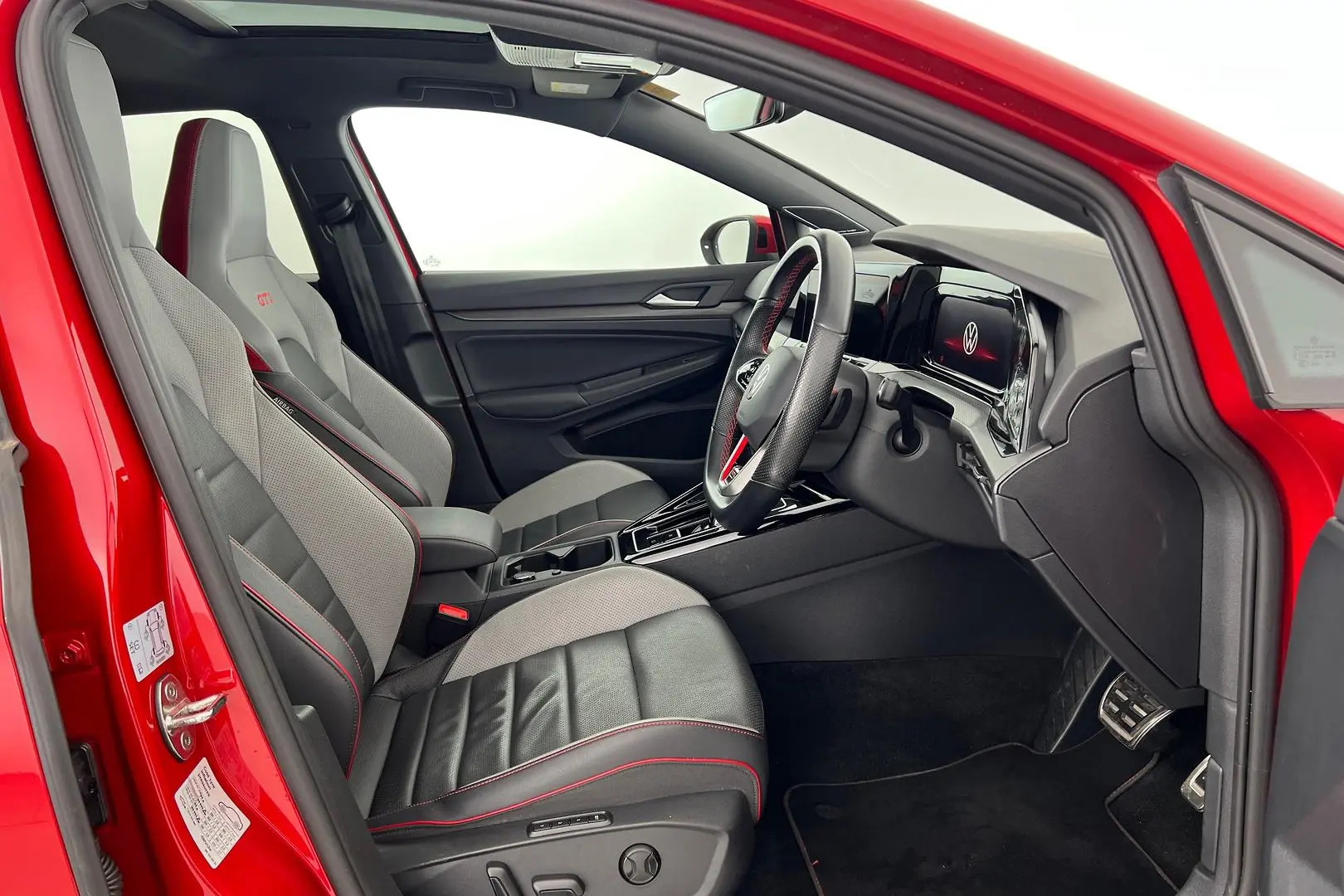 2023 Volkswagen Golf Gallery Image 11