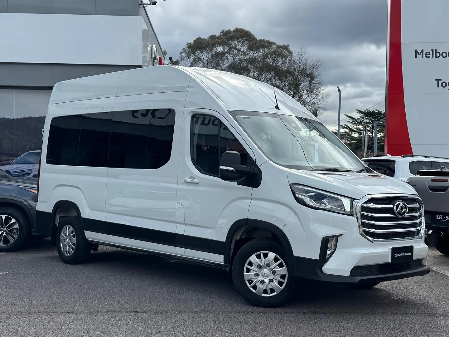 2022 LDV Deliver 9 Gallery Image 1