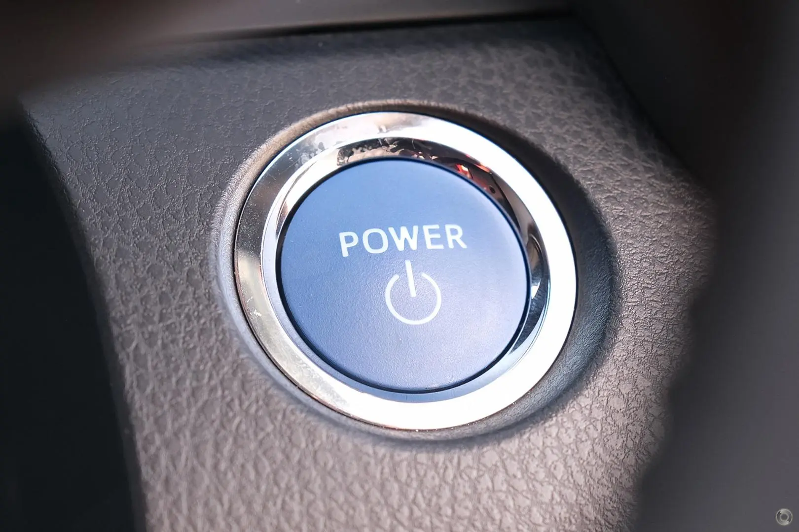2022 Toyota Camry Gallery Image 13