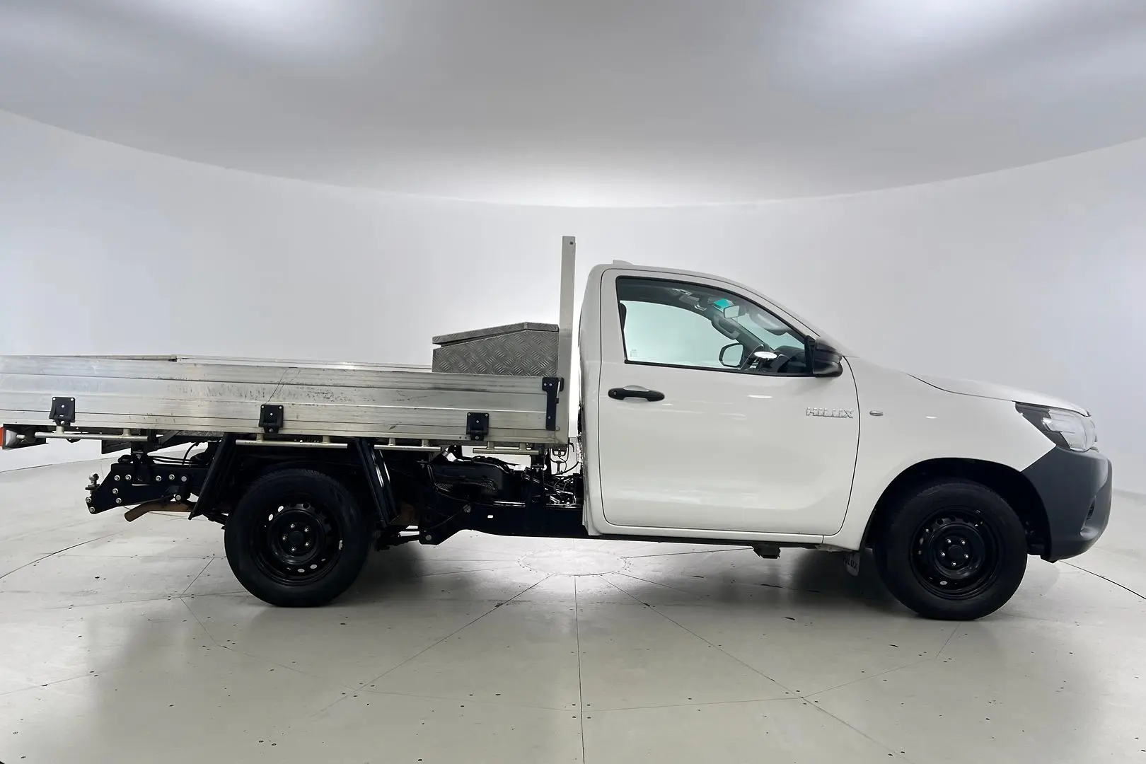 2022 Toyota Hilux Gallery Image 3