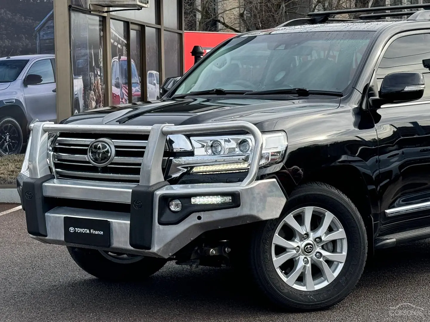 2018 Toyota Landcruiser Image 4