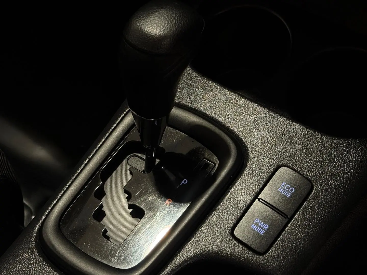 2019 Toyota Hilux Gallery Image 21