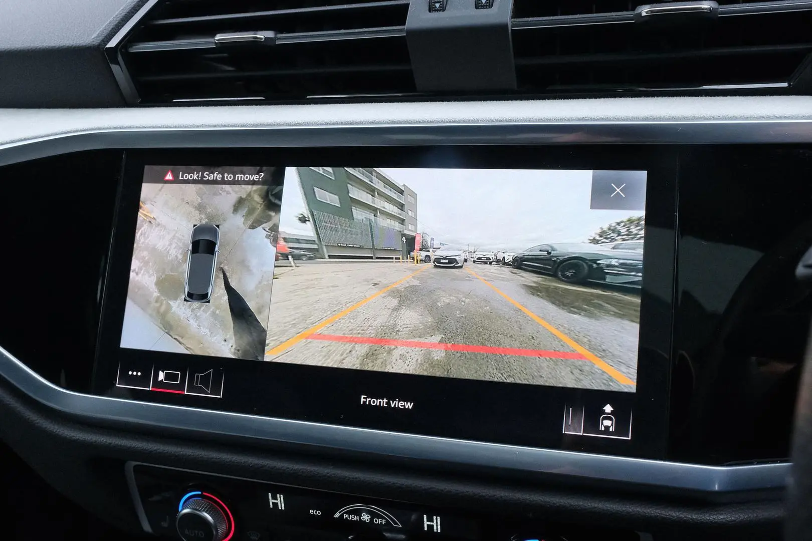 2021 Audi Q3 Gallery Image 10
