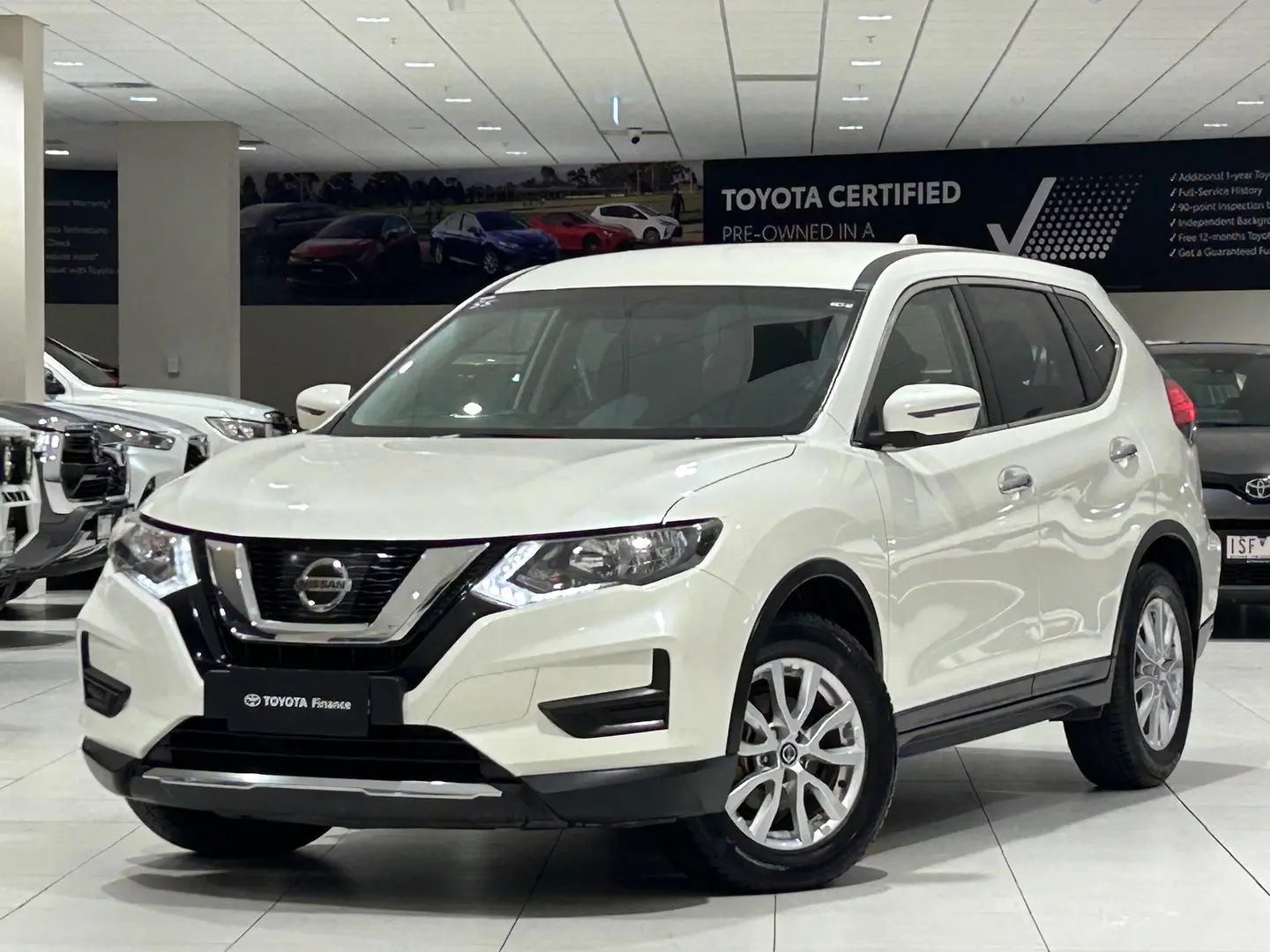 2020 Nissan X-TRAIL Gallery Image 5