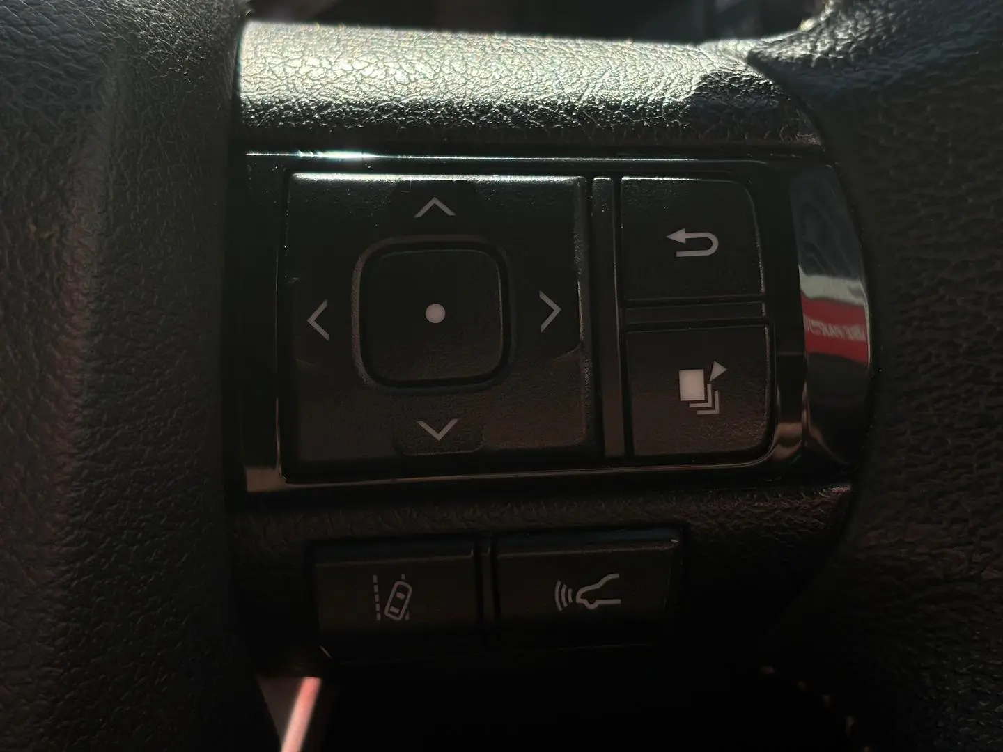 2022 Toyota Hilux Gallery Image 21