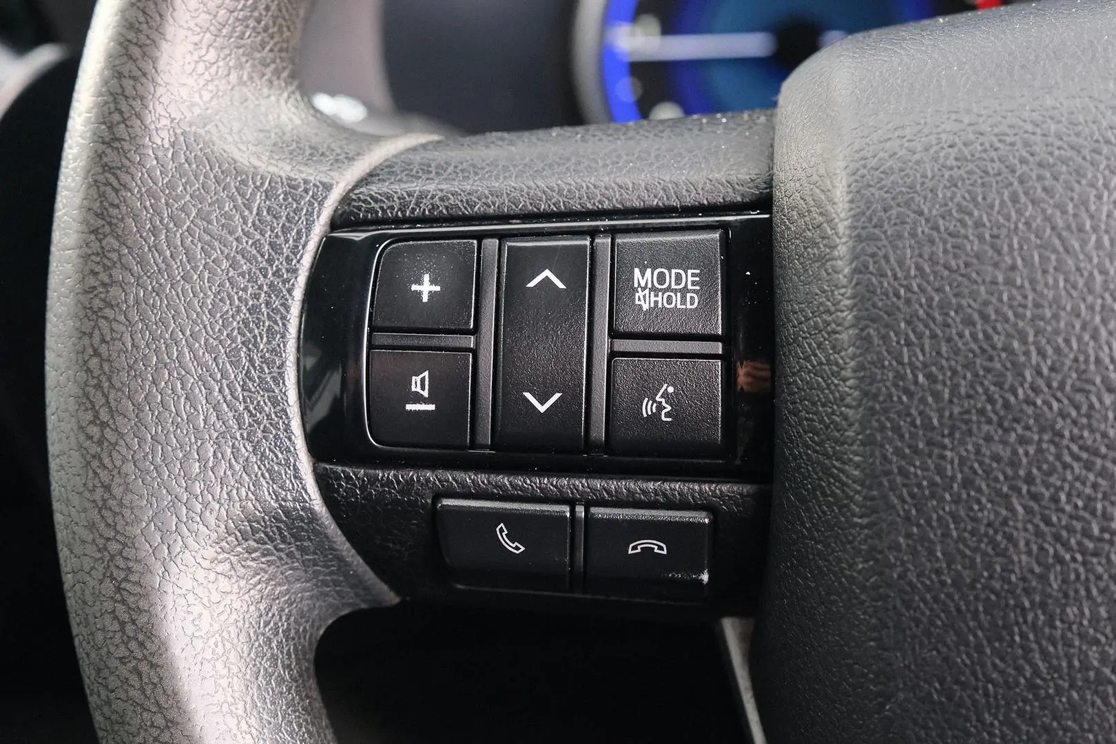 2019 Toyota Hilux Gallery Image 16