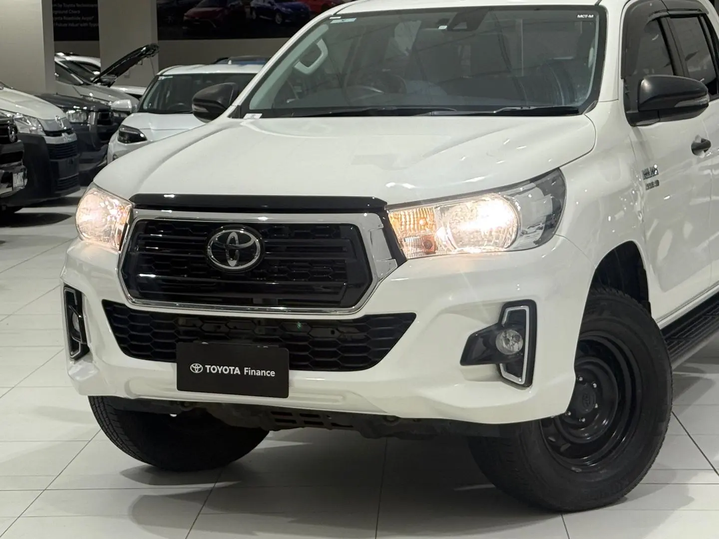2020 Toyota Hilux Gallery Image 7