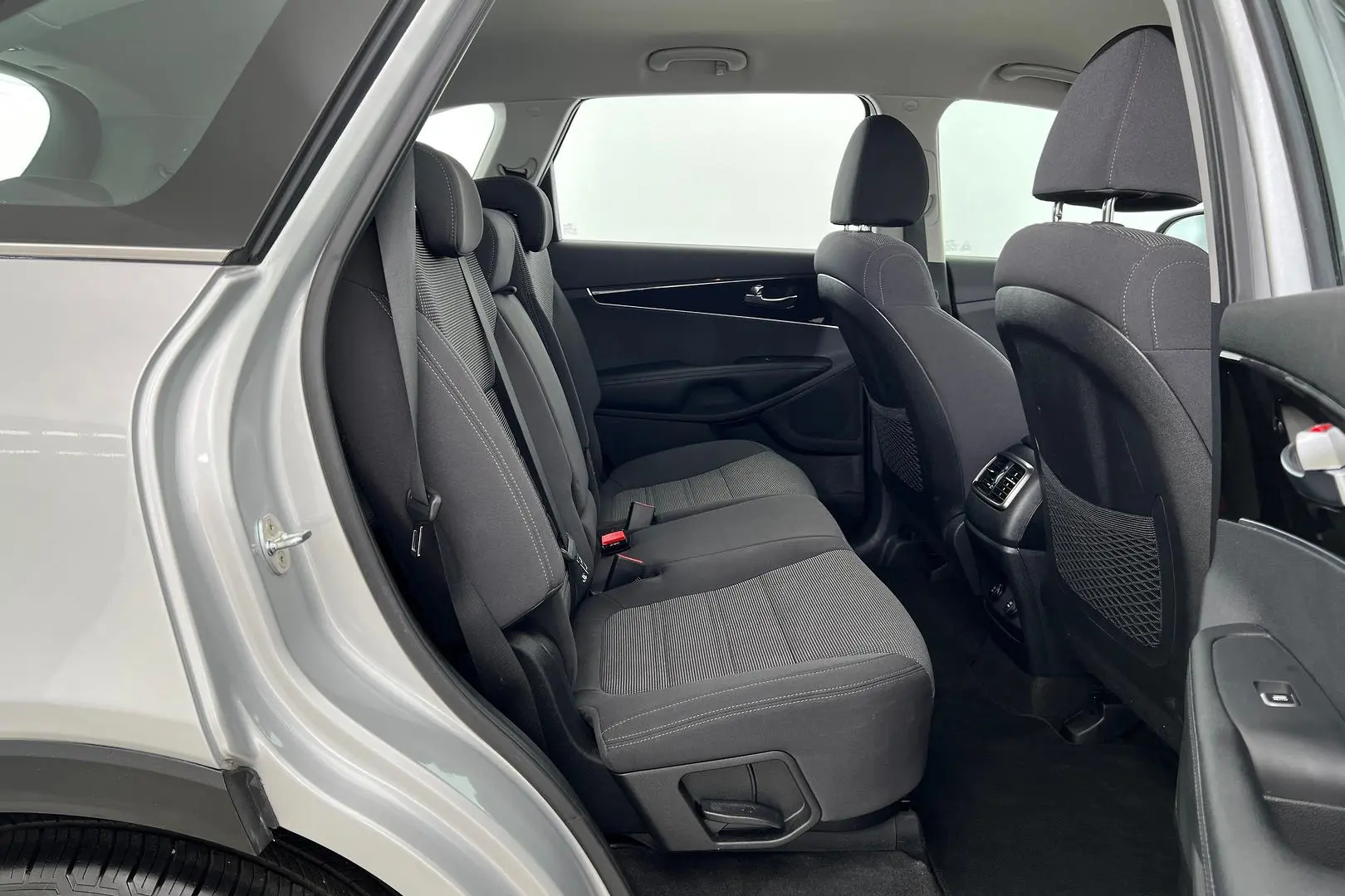 2019 Kia Sorento Gallery Image 13