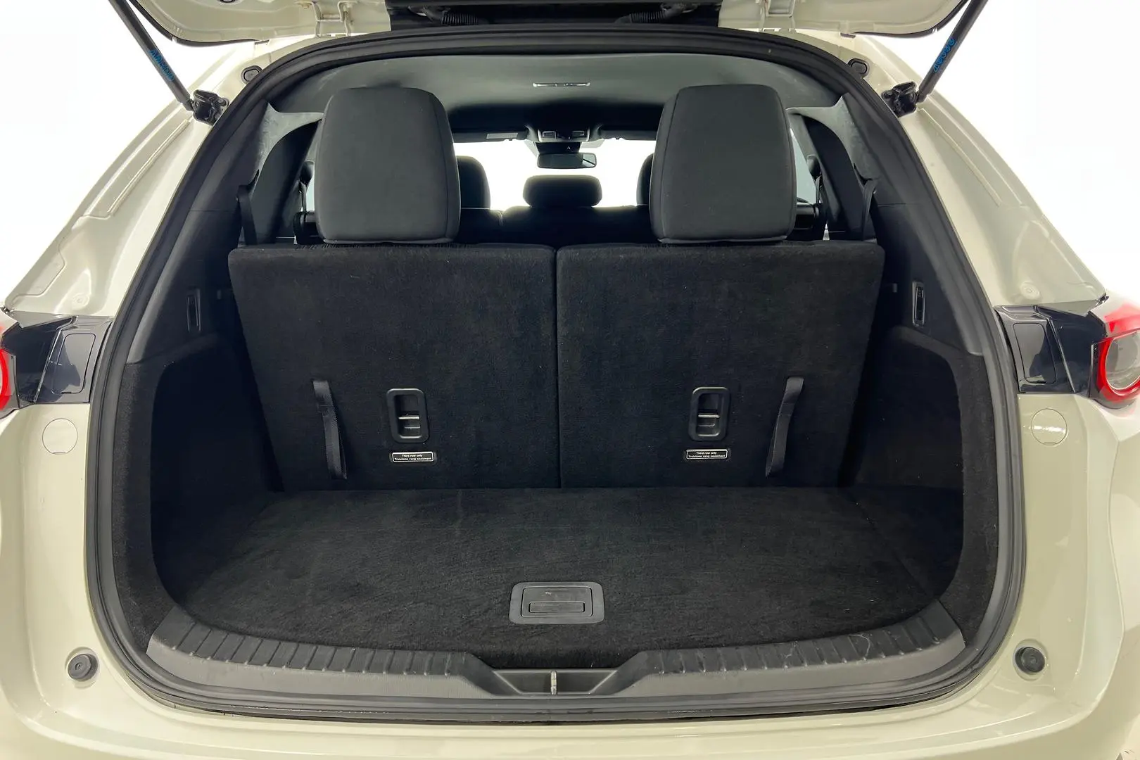 2021 Mazda CX-8 Gallery Image 9