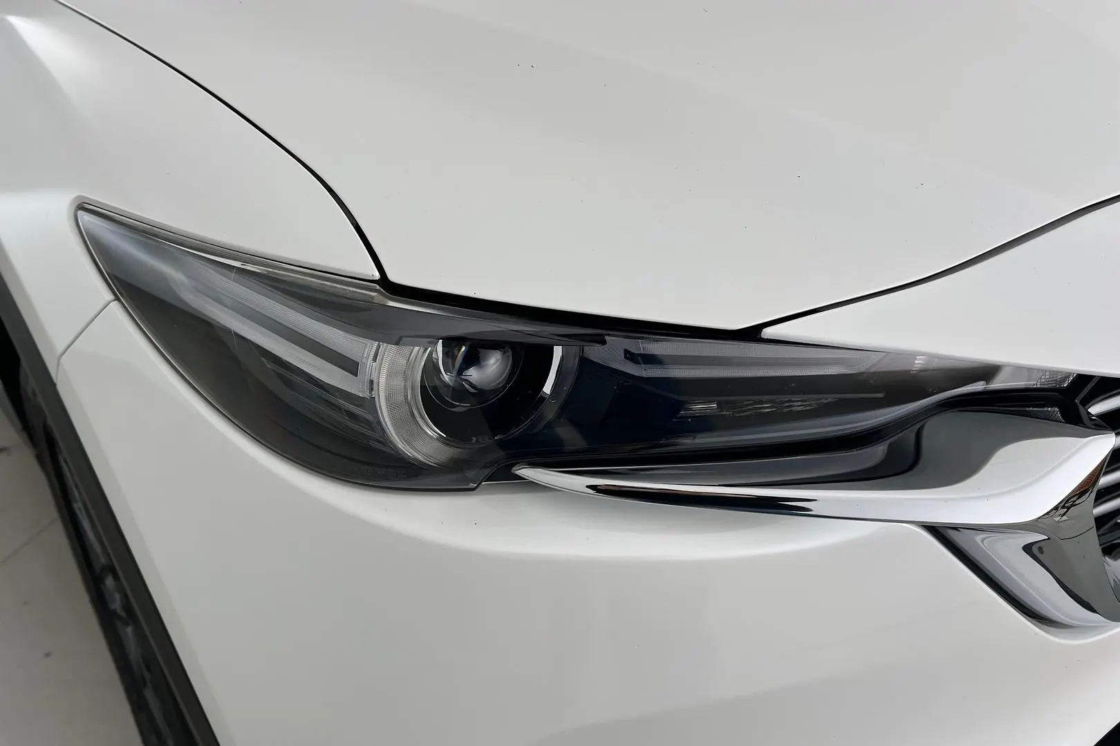 2019 Mazda CX-8 Gallery Image 2