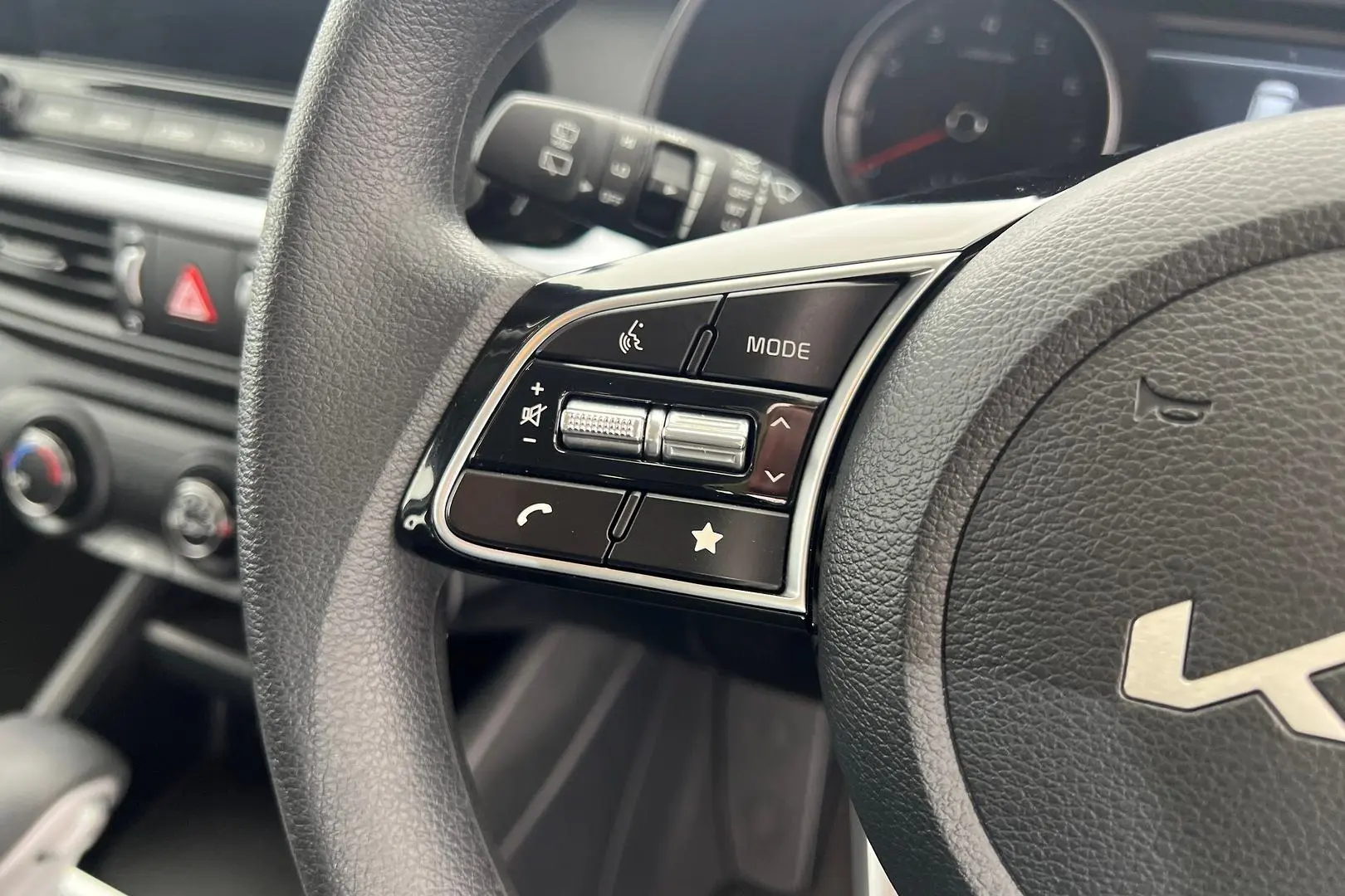 2023 Kia Cerato Gallery Image 15