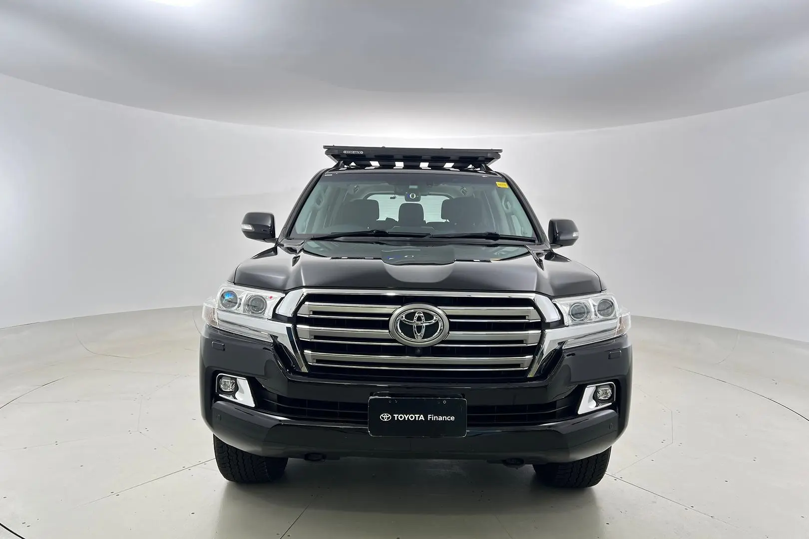 2019 Toyota Landcruiser Gallery Image 10