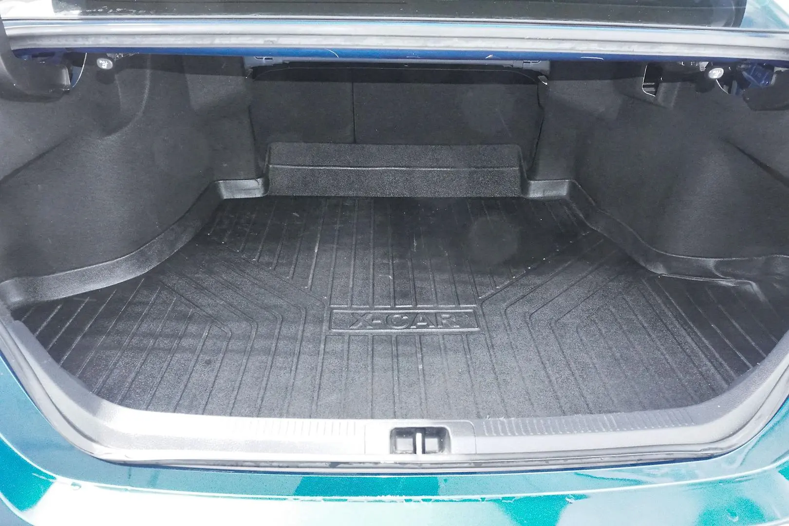2018 Toyota Camry Gallery Image 19