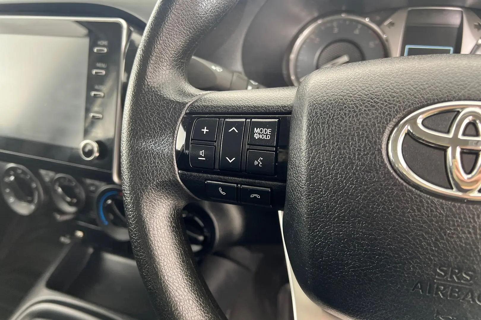 2020 Toyota Hilux Gallery Image 20