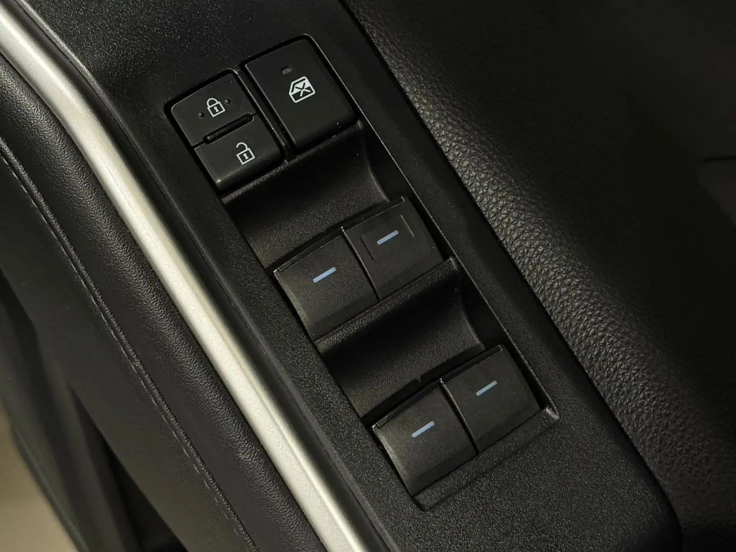 2023 Toyota Kluger Gallery Image 18