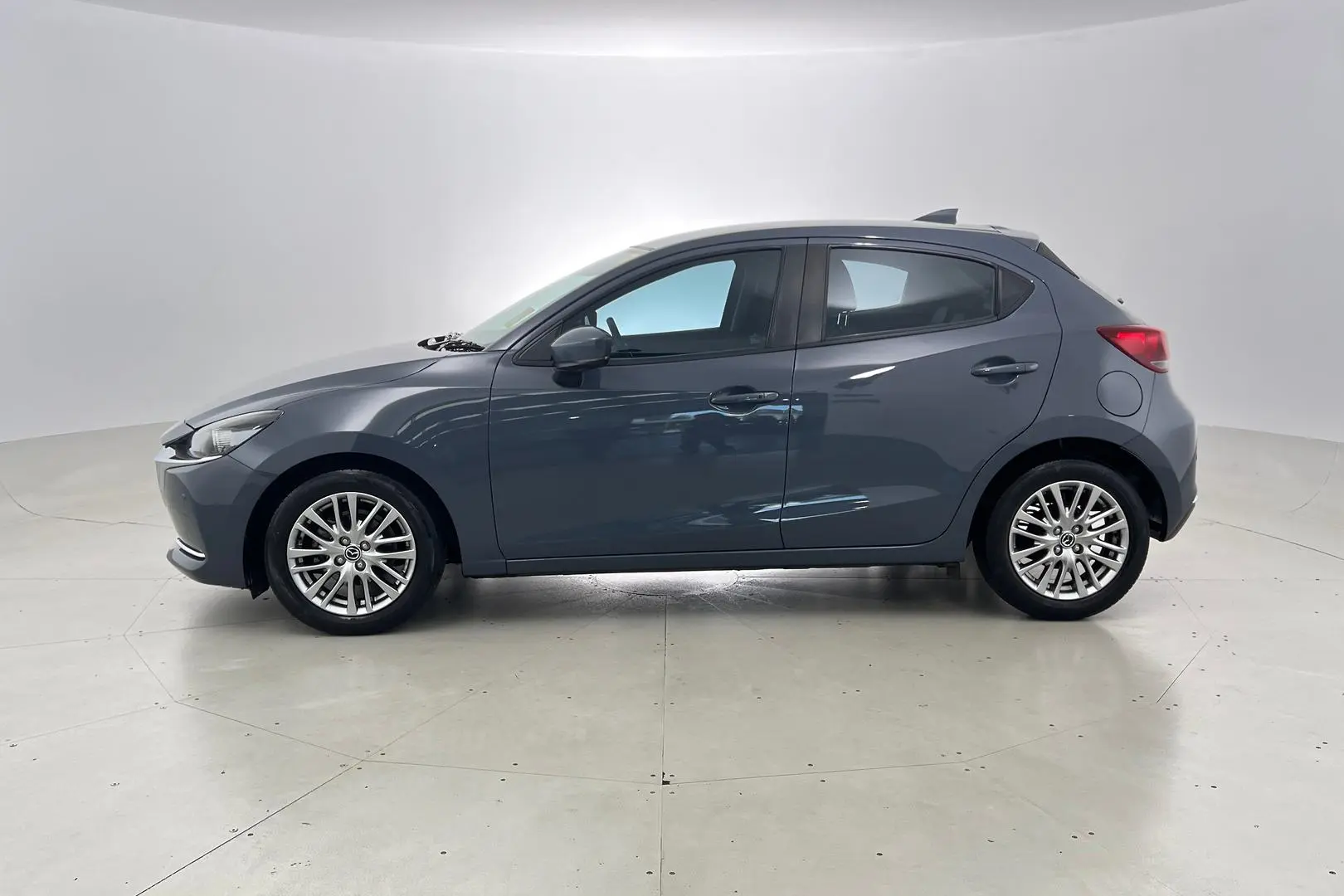 2021 Mazda 2 Gallery Image 8