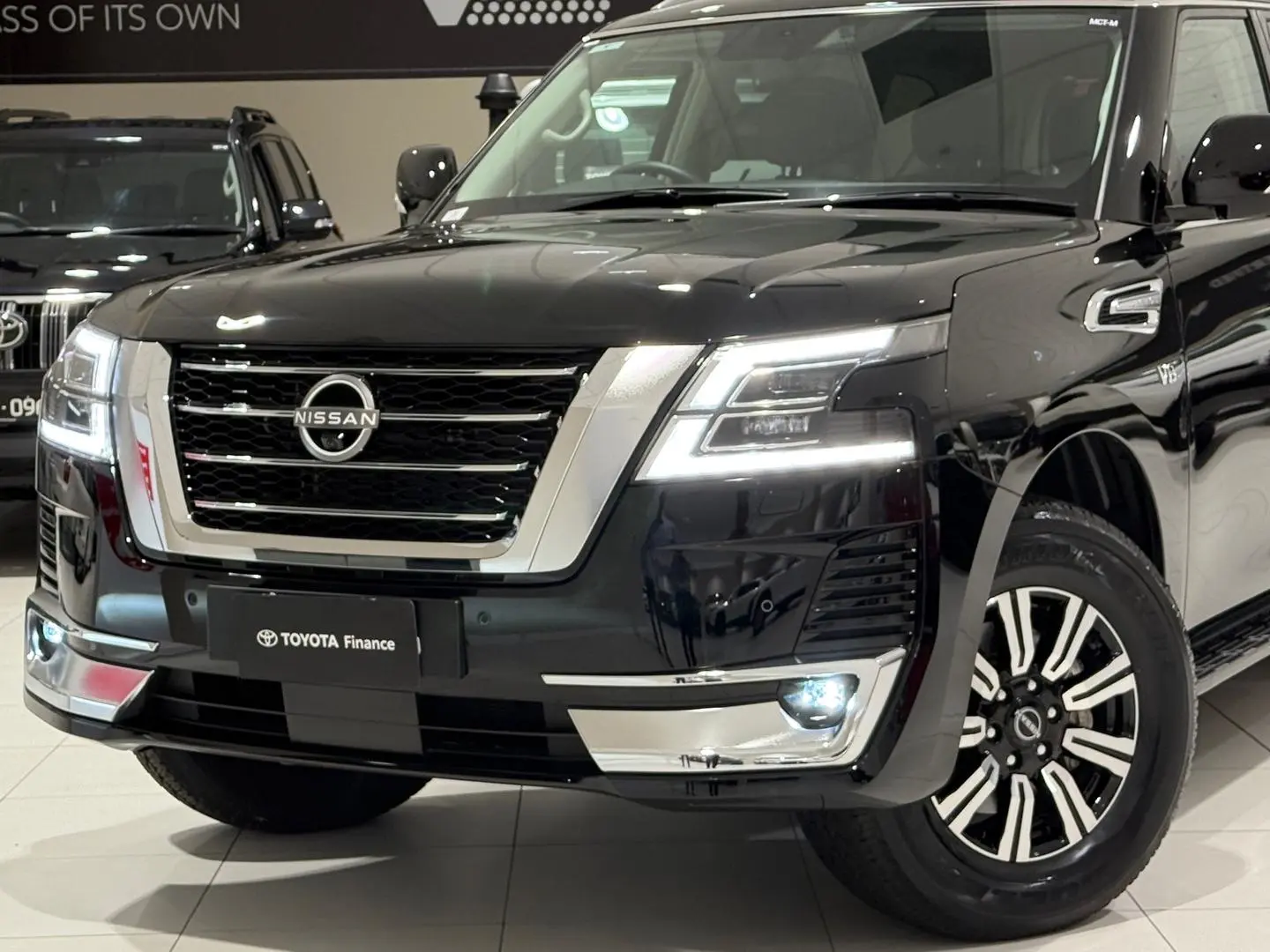 2023 Nissan Patrol Gallery Image 7