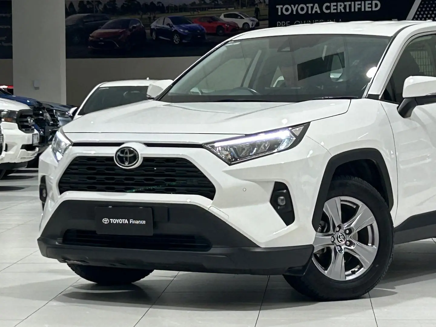 2022 Toyota RAV4 Gallery Image 7