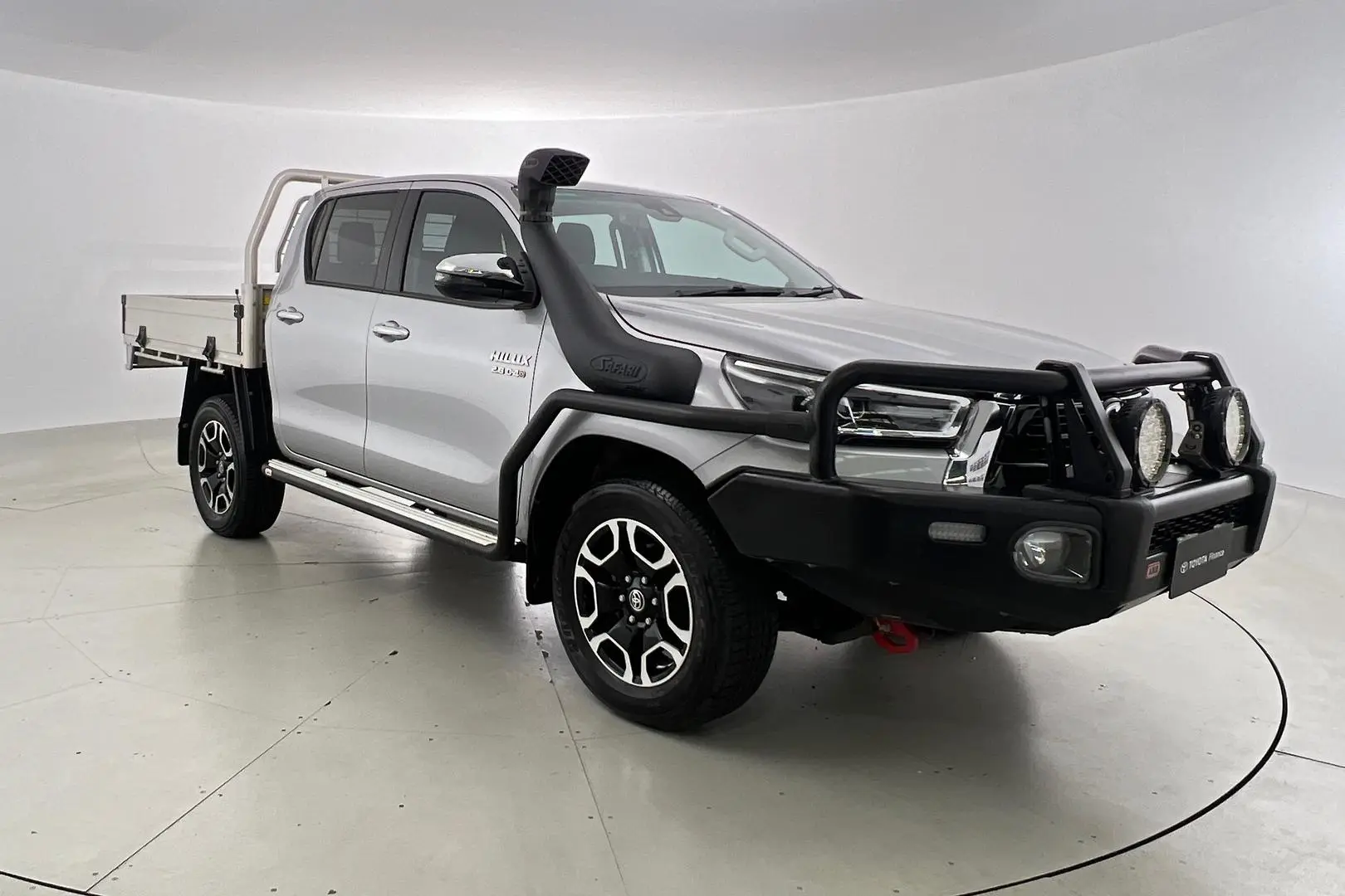 2022 Toyota Hilux Gallery Image 1
