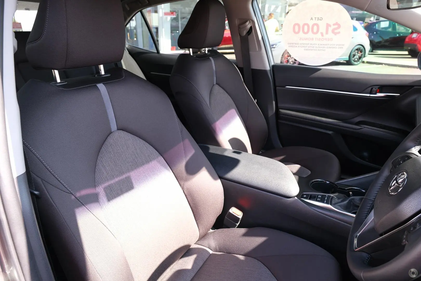 2022 Toyota Camry Gallery Image 7