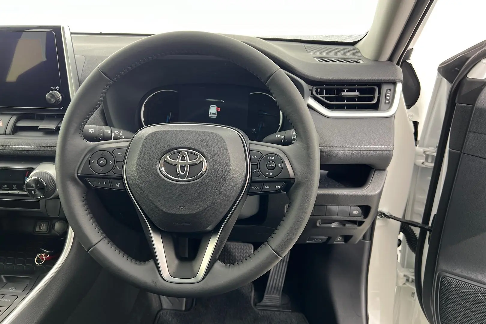 2024 Toyota RAV4 Gallery Image 10