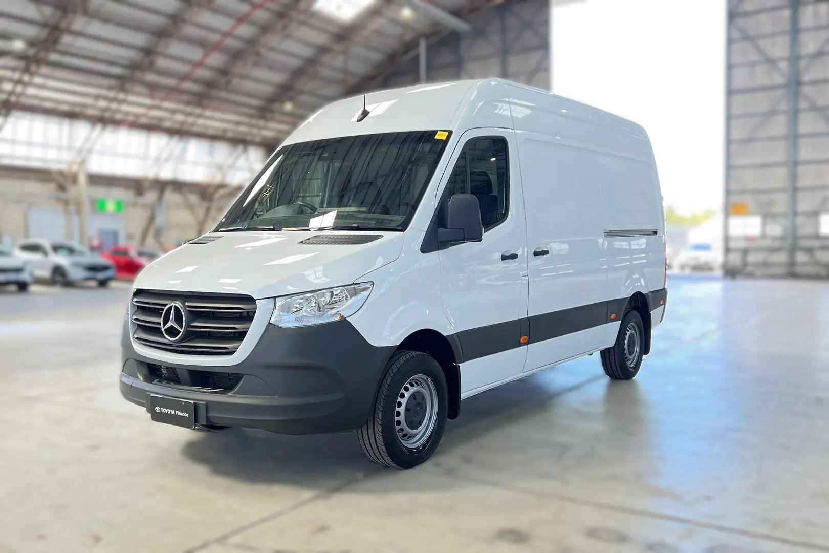 2024 Mercedes-Benz Sprinter Gallery Image 8