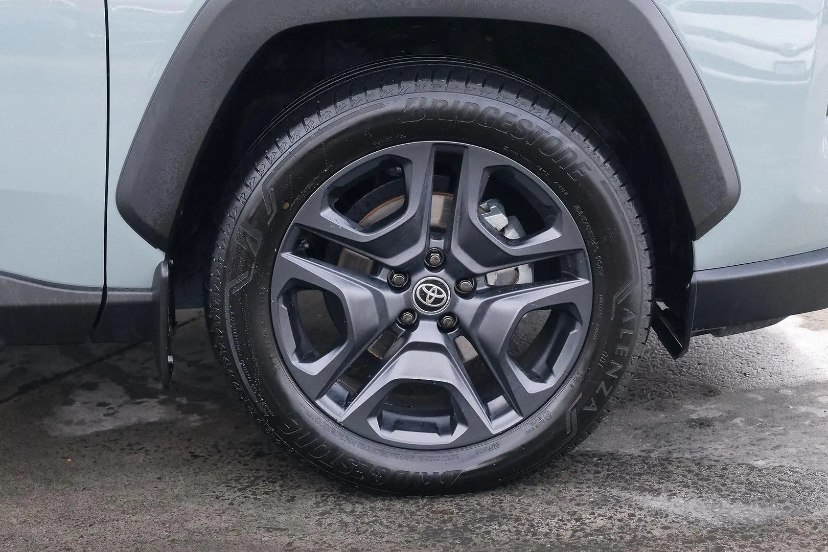 2024 Toyota RAV4 Gallery Image 6