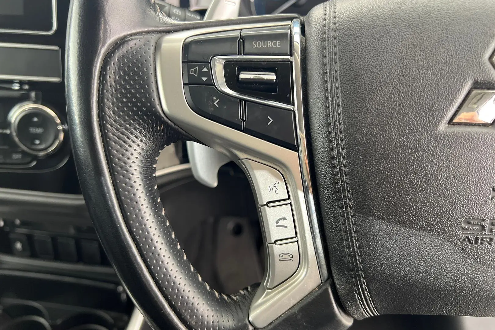 2018 Mitsubishi Outlander Gallery Image 18