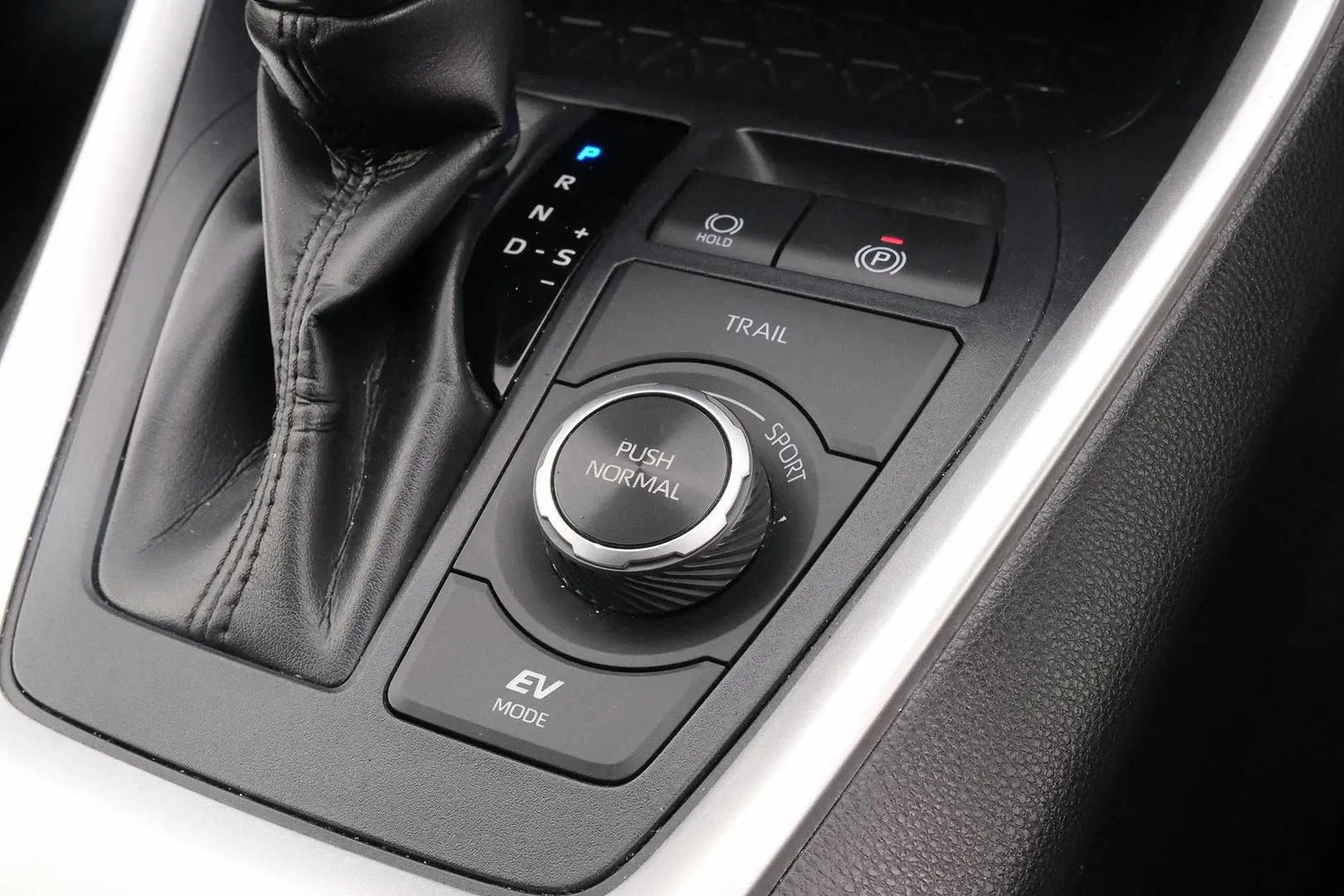 2022 Toyota RAV4 Gallery Image 18