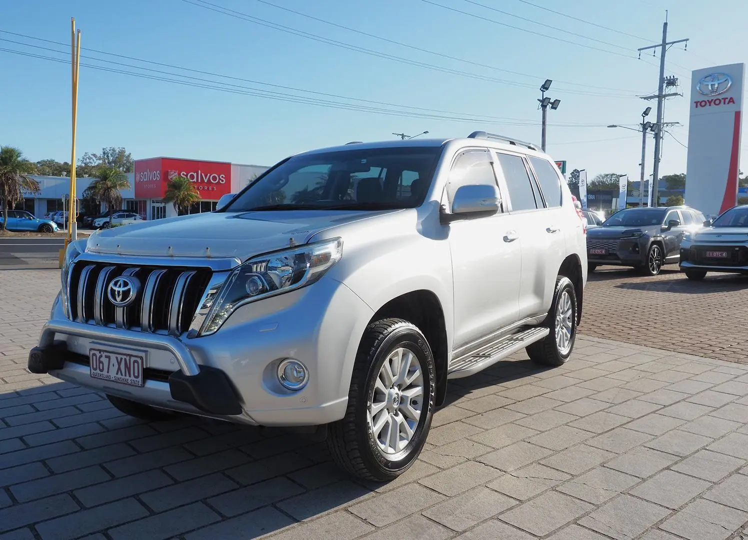 2017 Toyota Landcruiser Prado Gallery Image 12