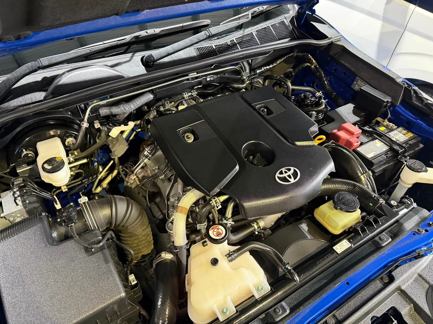 2019 Toyota Hilux Gallery Image 5