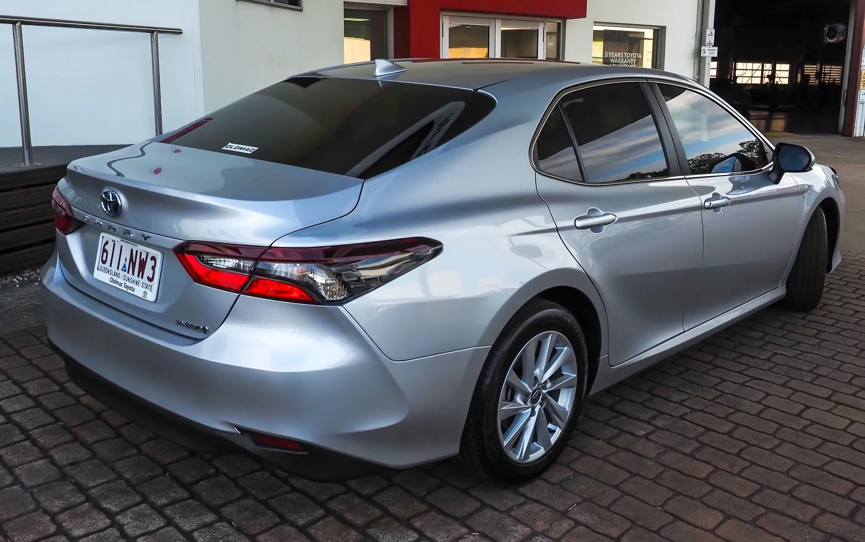 2024 Toyota Camry Gallery Image 2
