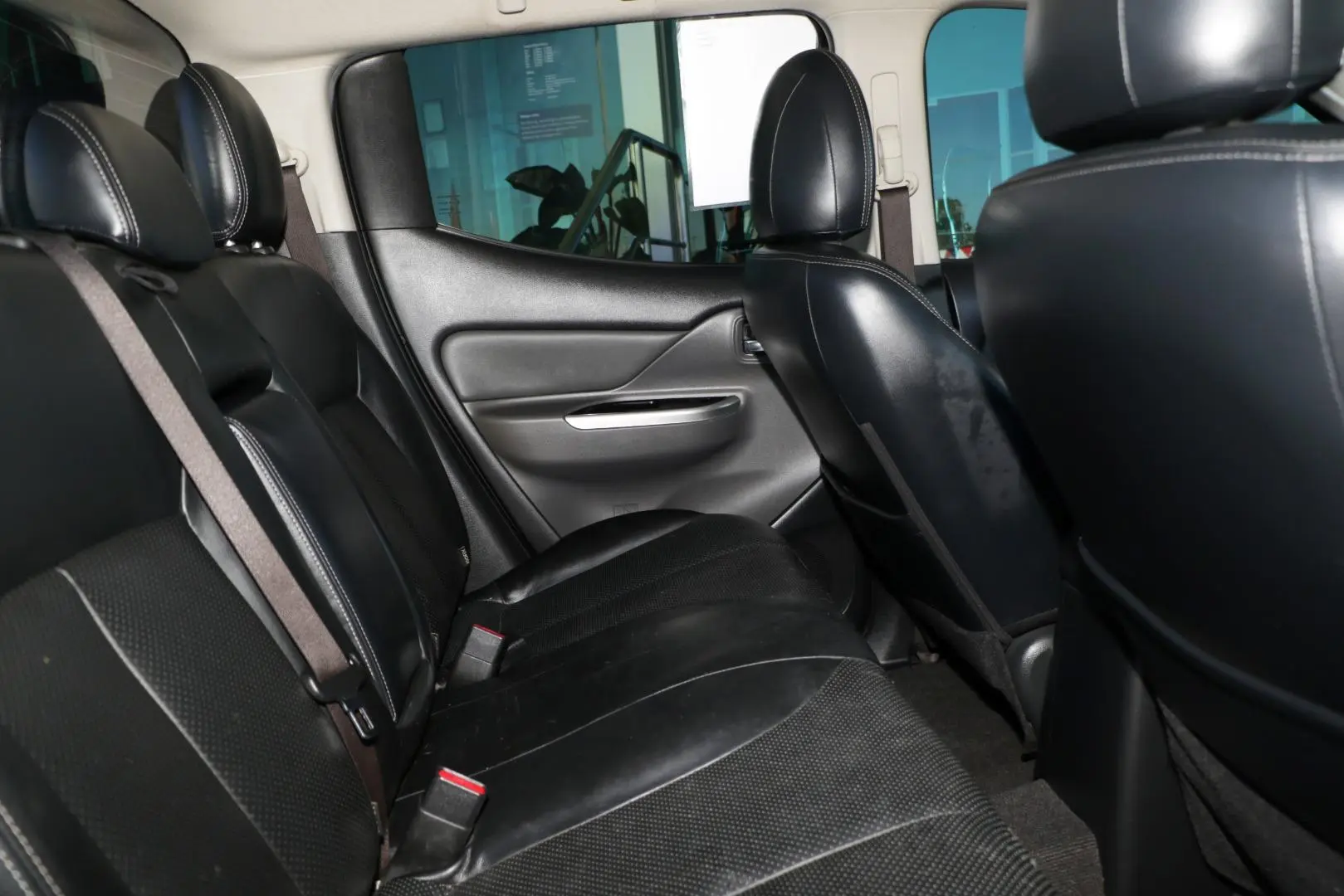 2018 Mitsubishi Triton Gallery Image 9